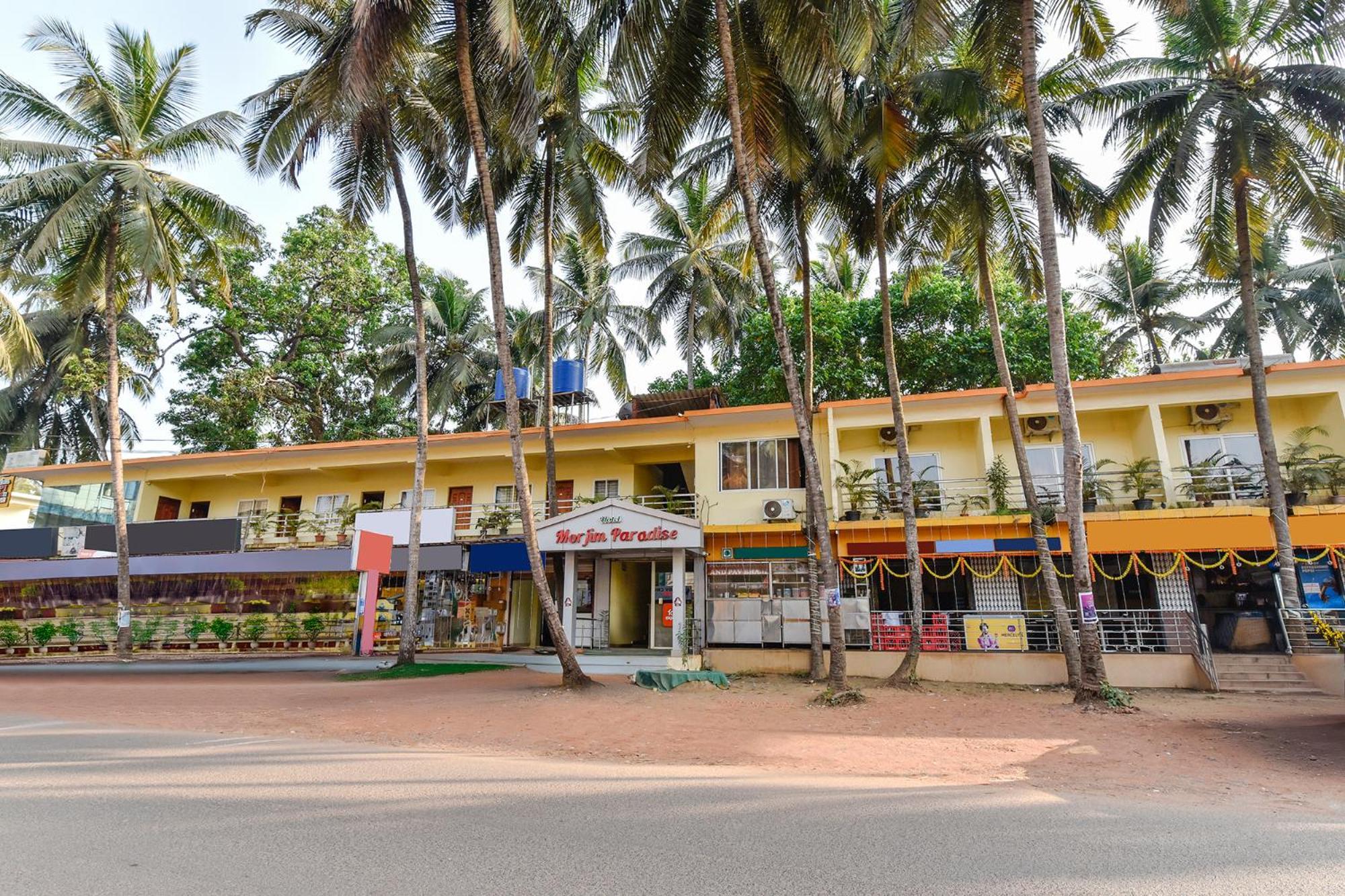 Fabexpress Morjim Paradise - Nr Morjim Beach المظهر الخارجي الصورة